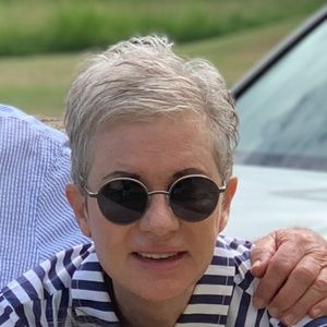 Meet your Posher, Gillian